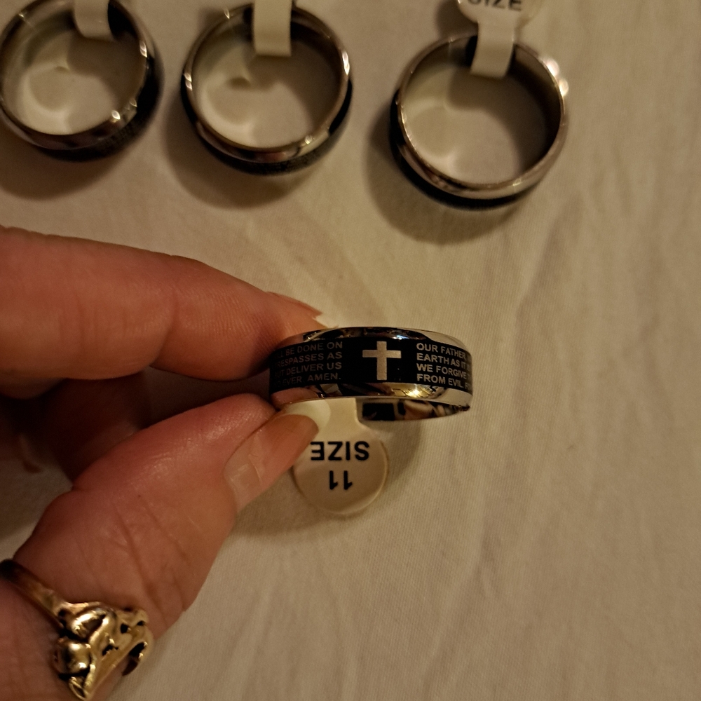 Ring - Band - Picture 2 of 2